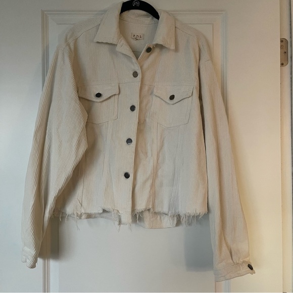 *boutique* POL cream corduroy shacket/jacket with distressed hem size L western - Picture 1 of 7